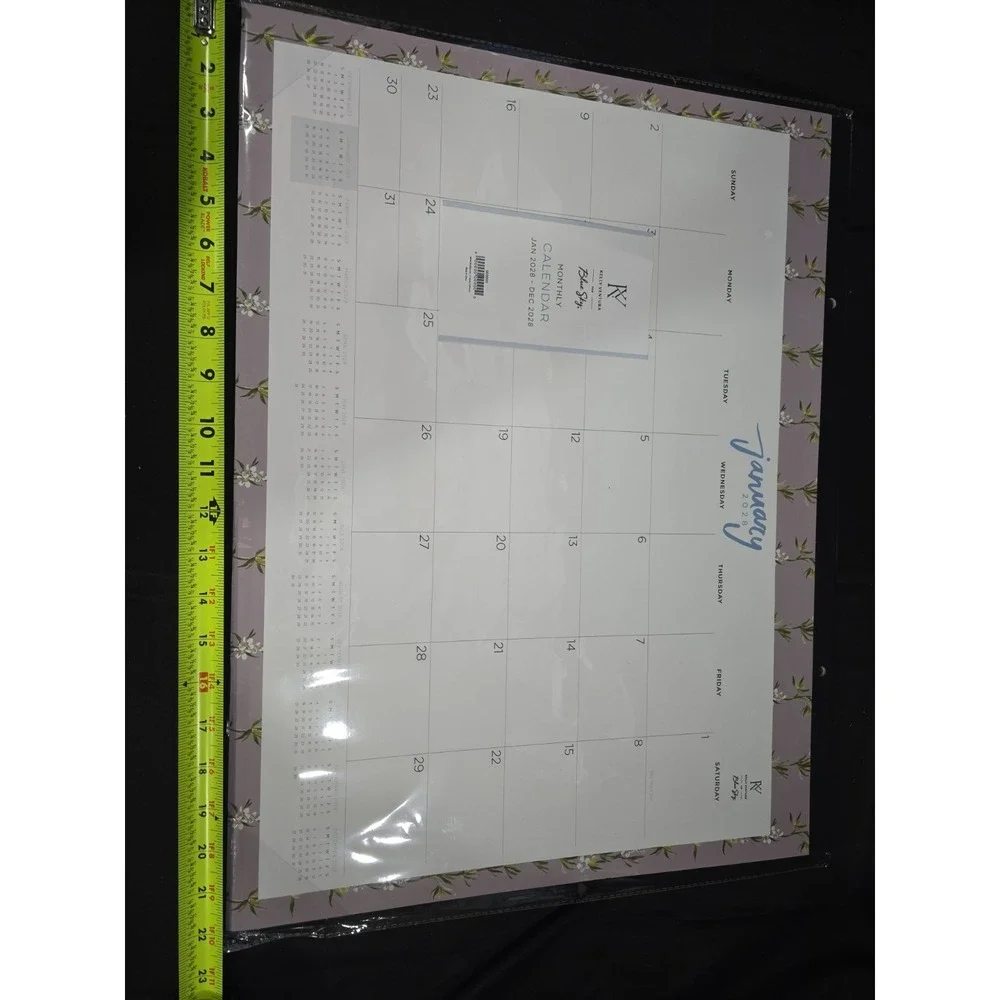 Kelly‎ Ventura Monthly Desk Calendar 2028